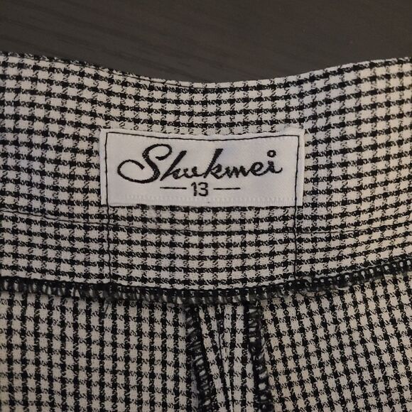 Shukmei Gingham Pleated Shorts – Black & White, Size 13 - Picture 6 of 6